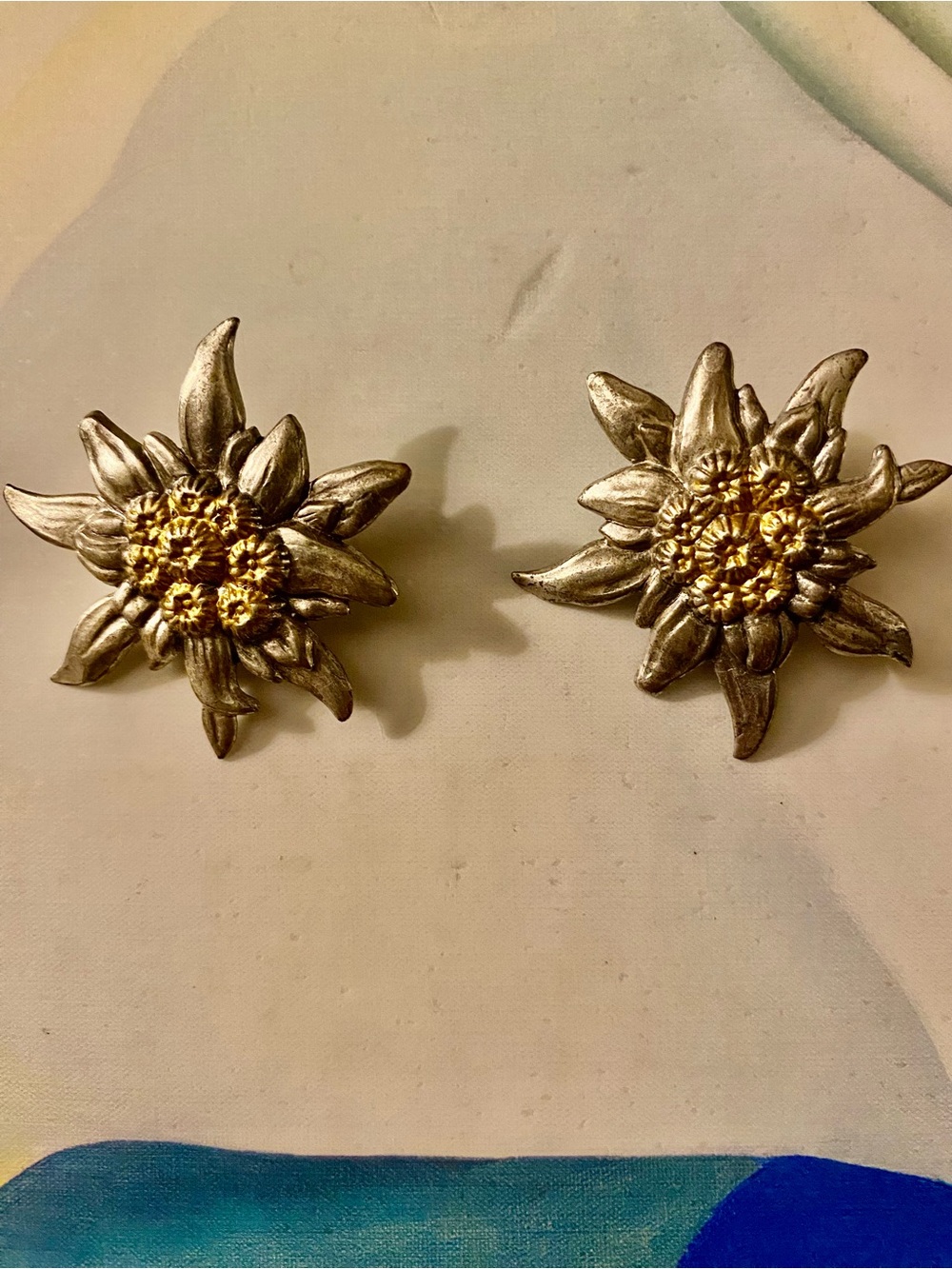 Edelweiss pin set Metal Silver and Gold Tones German Austrian